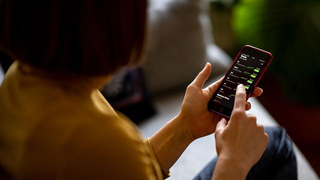 Kapitalmarkt: EU-Kommission will mehr Bürger zum Geldanlegen bringen