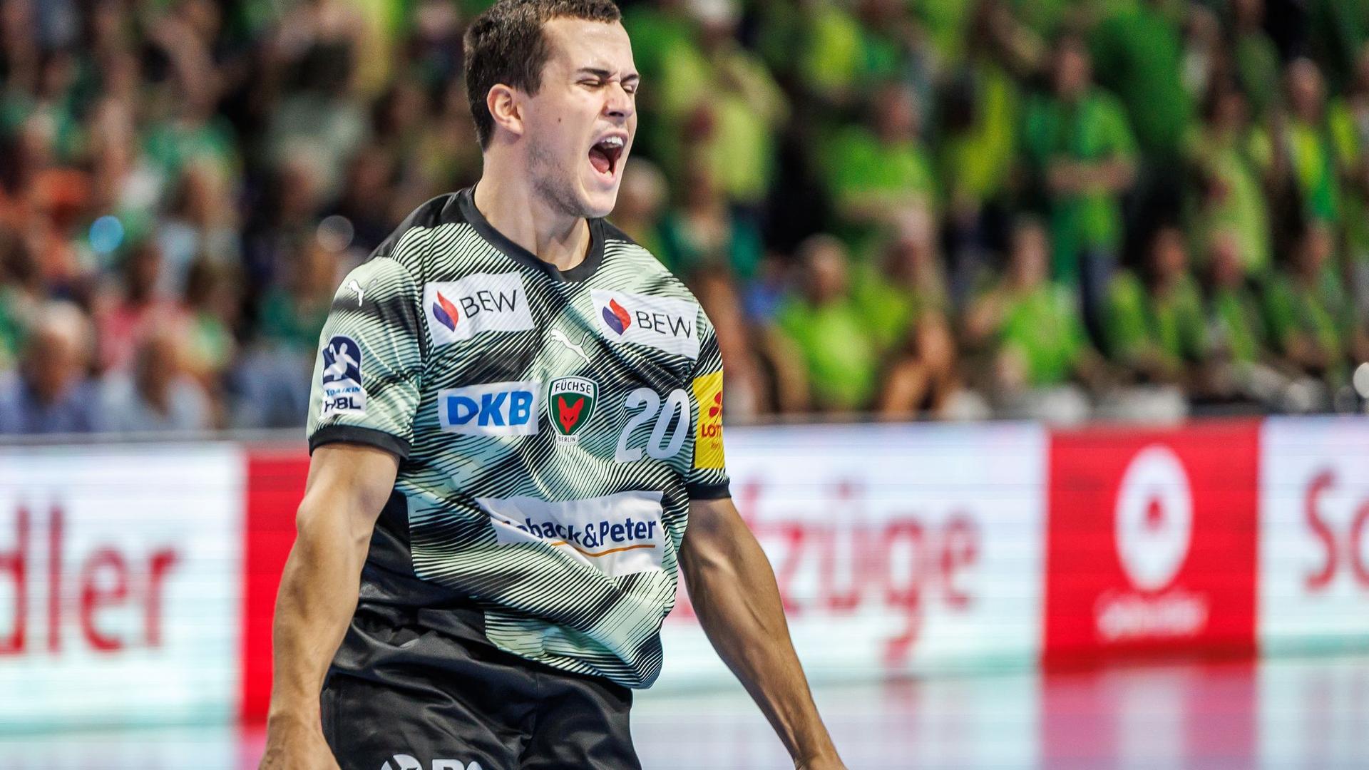 Handball: Füchse Berlin erreichen mit Arbeitssieg nächste Pokalrunde