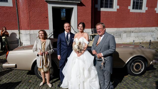 Leute: Influencer und Politiker-Sohn Joe Laschet hat geheiratet