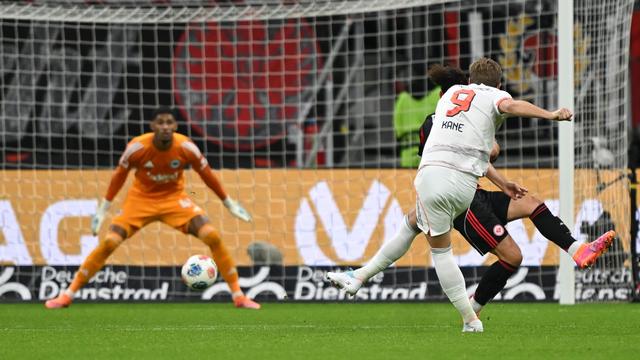 Bundesliga-Topspiel: Spiel der Rekorde: Bayern eilen von Sieg zu Sieg