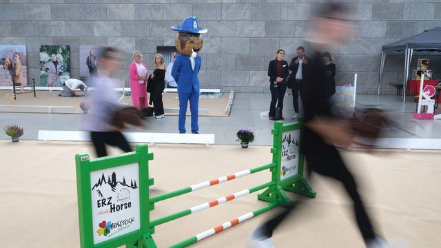 Freizeit: Stau auf der Autobahn wegen Besucherandrangs zur Hobbymesse