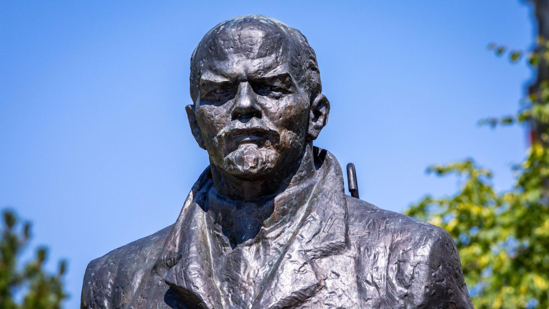 DDR-Geschichte: Denkmalschutz für Lenin in Schwerin - Streit entbrennt