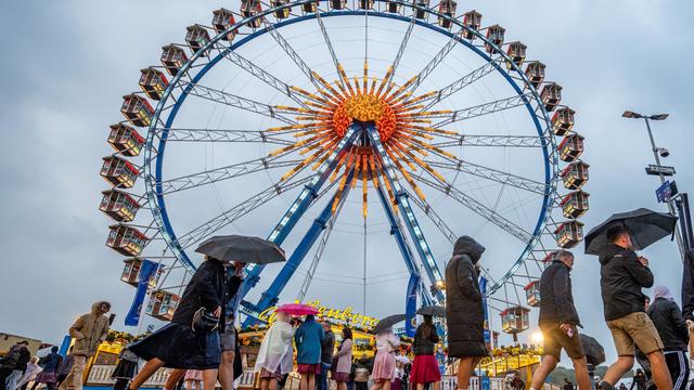 Oktoberfest: "Eine Achterbahn-Wiesn" geht zu Ende