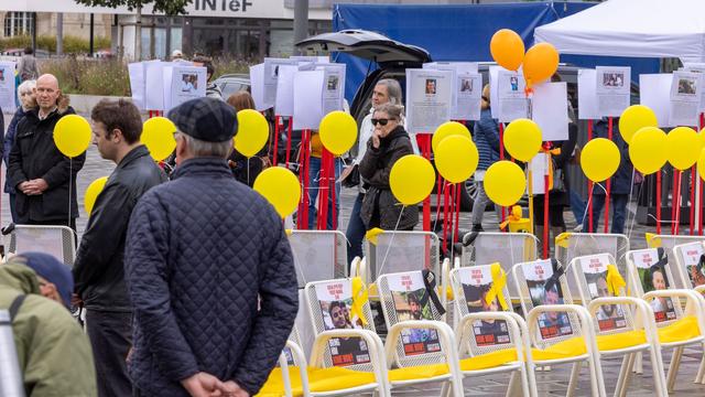 Demonstrationen: Gedenkveranstaltung zum 7. Oktober in Darmstadt eröffnet