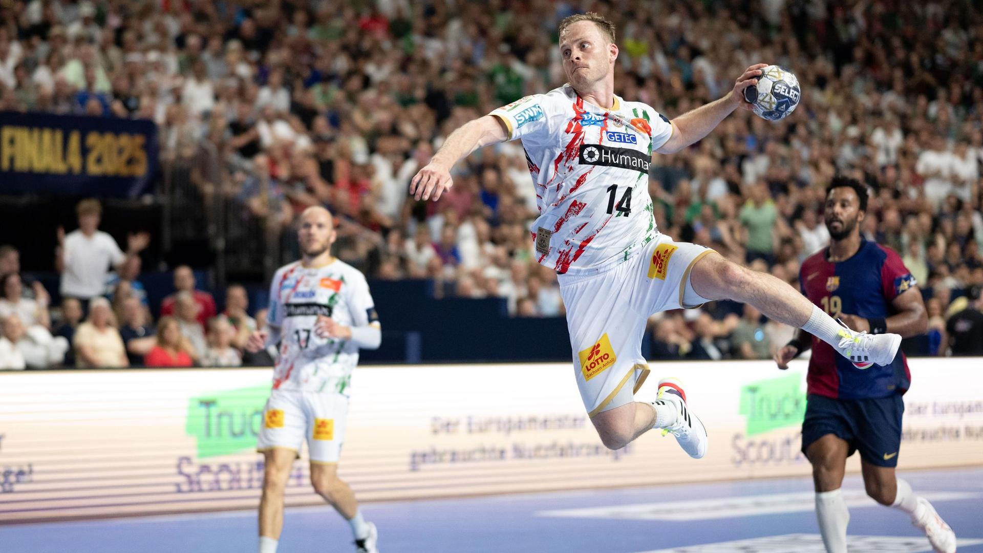 Handball-Bundesliga: SC Magdeburg siegt knapp beim HSV Hamburg