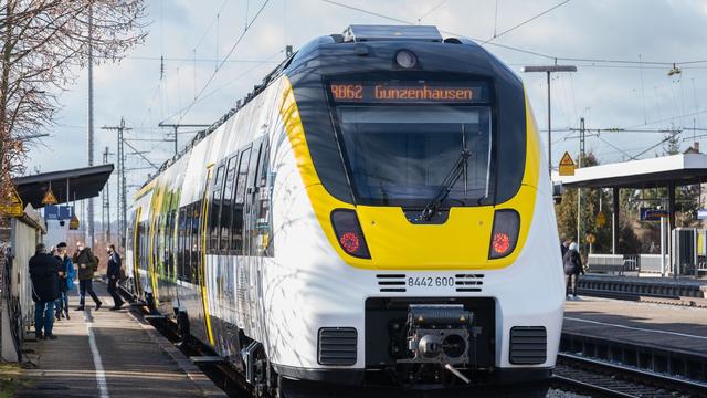 Strecke Würzburg-Treuchtlingen: Bauarbeiten beeinträchtigen Bahnverkehr in Franken