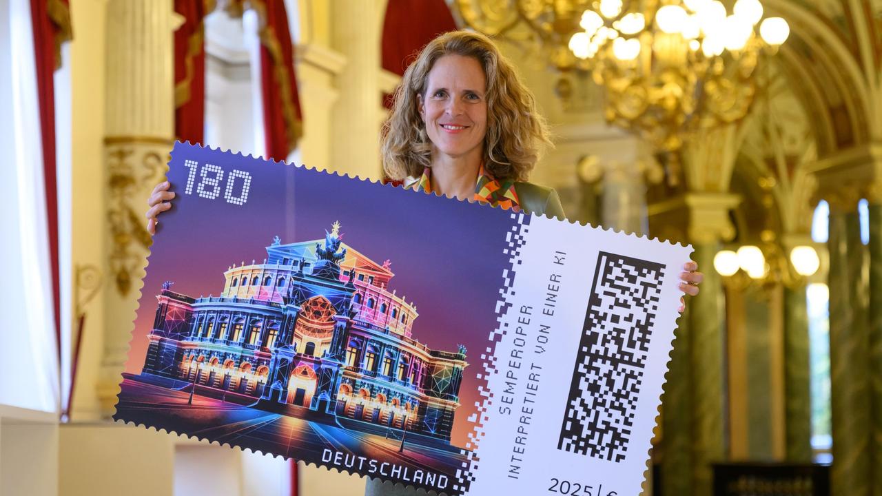 Briefmarken: Semperoper Dresden Motiv für Briefmarke | DIE ZEIT
