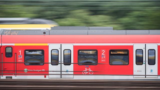 Stuttgart: Bratsche in Bahn verschwunden – Polizei vermutet Diebstahl