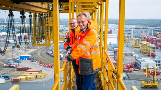 Antrittsbesuch: Bundeskanzler: Bremerhaven ist strategisch bedeutend