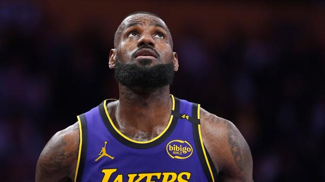 Basketball: NBA-Star James: PR-Scherz statt Zukunftsentscheidung