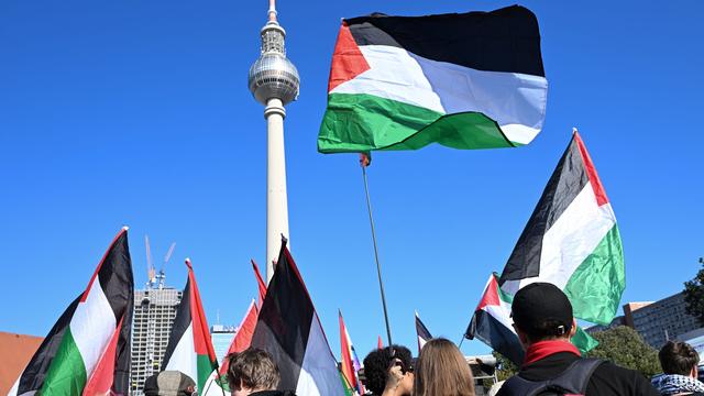 Zwei Jahre nach Hamas-Angriff: Polizei verbietet antiisraelische Demonstration am Gedenktag