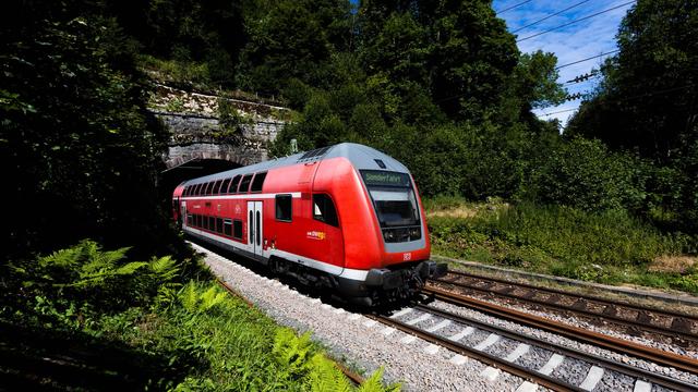 Teilsperre: Schwarzwaldbahn fährt nach Brand wieder