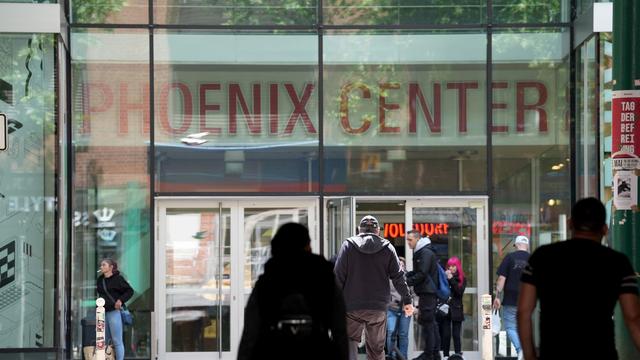 Kriminalität: Streit im Einkaufscenter eskaliert - Polizeieinsatz