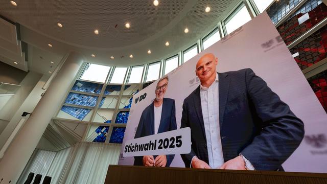 Streit mit Kommunalaufsicht: Rat der Stadt Dortmund bleibt bei "Brandmauer"-Erklärung