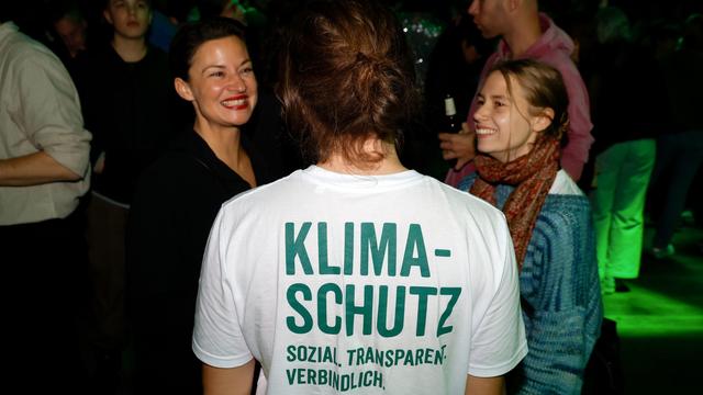 Bürgerschaft: Hunderttausende geben Stimmen bei Volksentscheiden ab