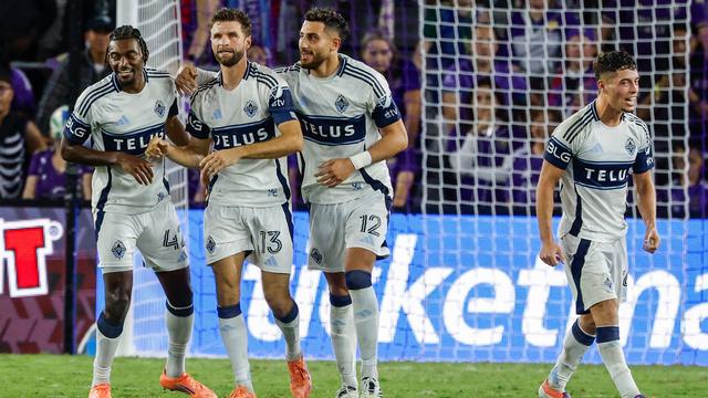 Fußball: Müller schießt Vancouver in der Nachspielzeit auf Platz eins