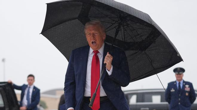  Trump fliegt nach Israel.