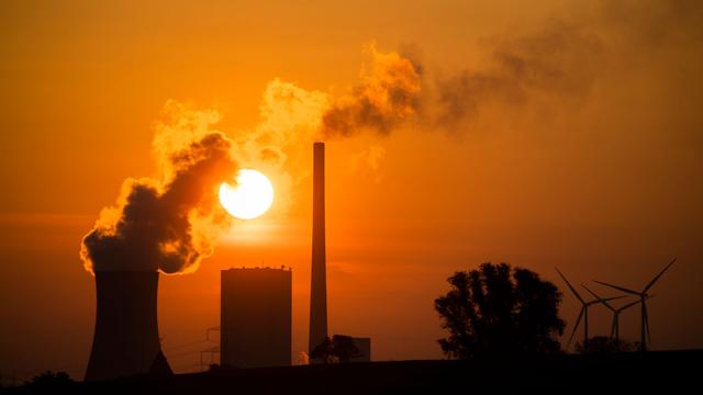 Klimawandel: Drastischer CO2-Anstieg in der Atmosphäre - Natur im Stress