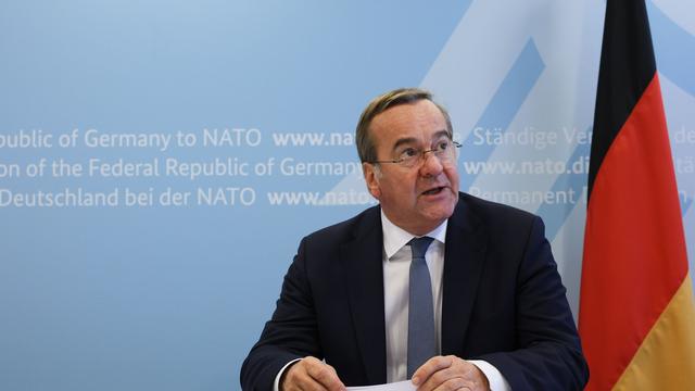 Krach zwischen Union und SPD: Wehrdienst: Linnemann erwartet erste Lesung am Donnerstag
