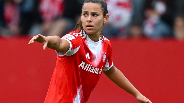 Frauen-Bundesliga: Nationalspielerin Lena Oberdorf wieder am Knie verletzt