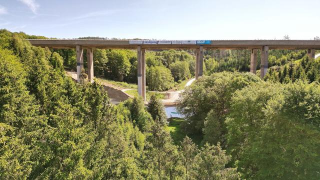 Neubau an der Sauerlandlinie: A45 bei Schalksmühle: Verkehr rollt über neue Talbrücke