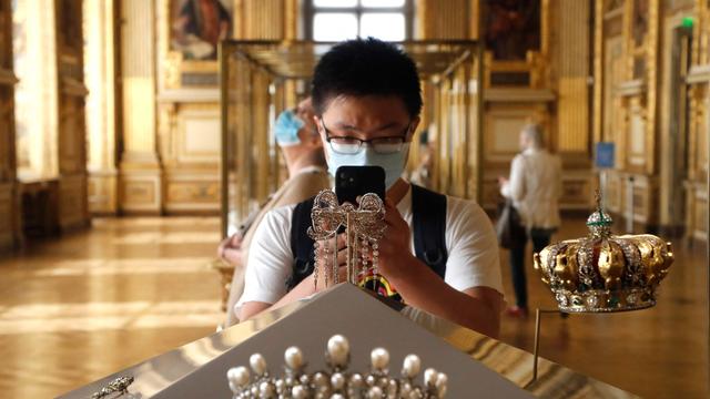 Kriminalität: Sicherheitsdebatte: Wie war Einbruch in Louvre möglich?