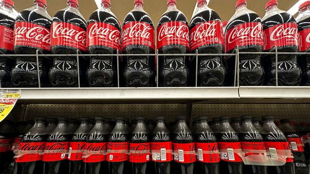 Nach Preisanstieg: Zuckerfreie Getränke gefragt: Coca-Cola legt zu
