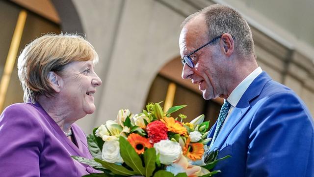 Kanzler wird 70: Geburtstagsfeier für Merz ohne Merkel