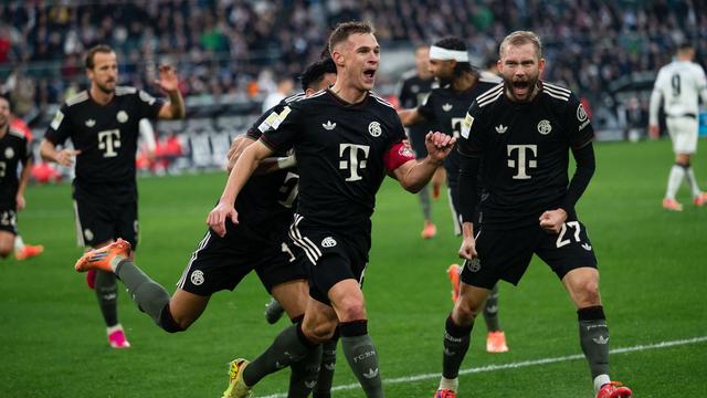 Fußball-Bundesliga: Bayern treffen spät zum Sieg nach großem Gladbacher Kampf