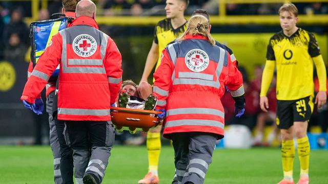 Fußball-Bundesliga: Horrorverletzung überschattet späten BVB-Sieg gegen Köln
