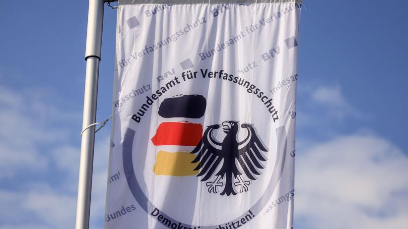 Schutz der Demokratie: Verfassungsschutz wird 75: Selen sieht