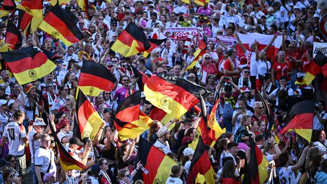 Fußball: Zweite Chance auf WM-Tickets: Was Fans wissen müssen