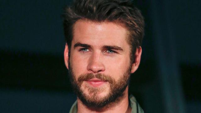 Leute: Liam Hemsworth hat sich ohne "großen Plan" verlobt