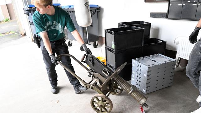 Organisierte Kriminalität: Weiteres Geheimversteck mit Waffen in Remscheid entdeckt