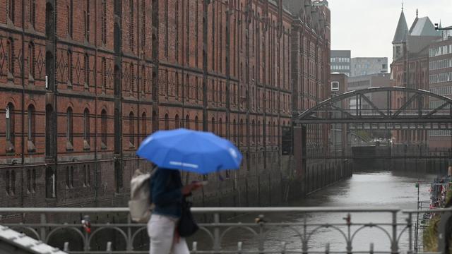 Wetter: Noch ein Regentag vor einem trockenen Halloween