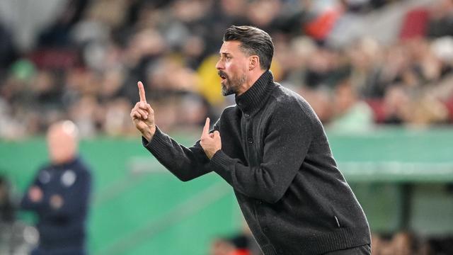 Fußball-Bundesliga: Angeschlagene Augsburger eröffnen Spieltag gegen Dortmund