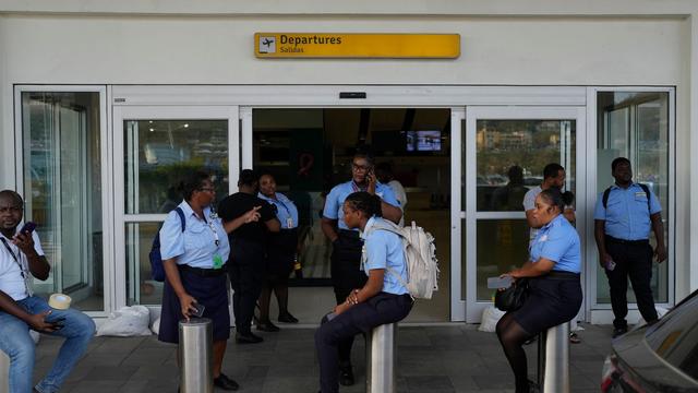 Gestrandete Touristen: Nach Hurrikan "Melissa": Verwirrung an Jamaikas Flughäfen