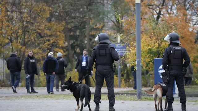 Fußball: Polizei: 30 Festnahmen bei Hochrisiko-Spiel in Berlin