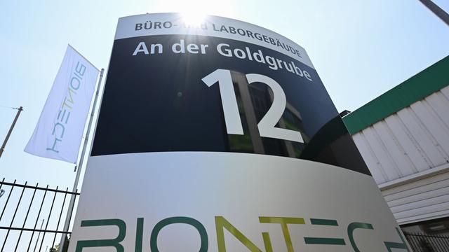 Pharma: Biontech macht weniger Verlust - Geld von US-Konzern