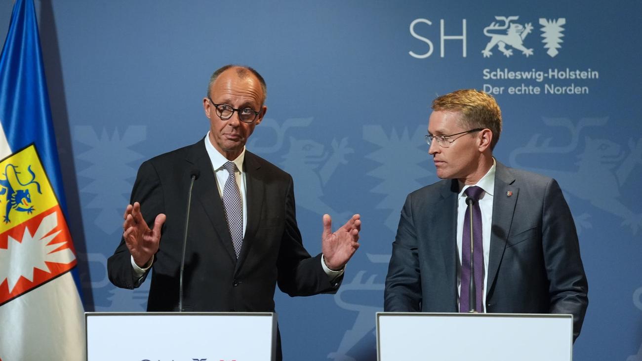 Antrittsbesuch im Norden: Merz an der Nordsee: vom Windrad bis zum Heuler