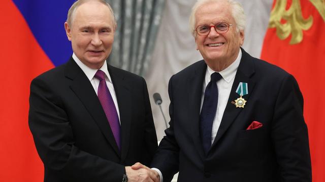 Russischer Nationalfeiertag: Pianist Justus Frantz erhält Freundschaftsorden von Putin