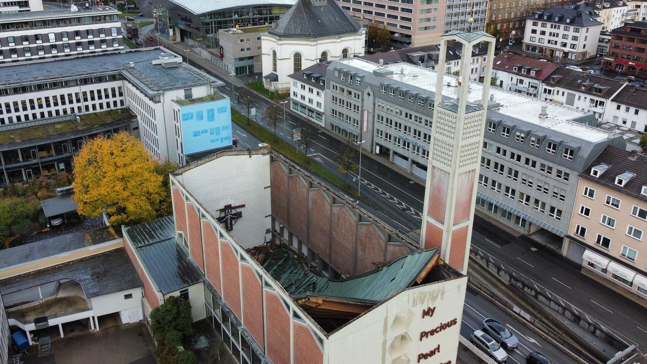 Kassel: Zwei Jahre nach Dacheinsturz: Elisabethkirche noch Baustelle