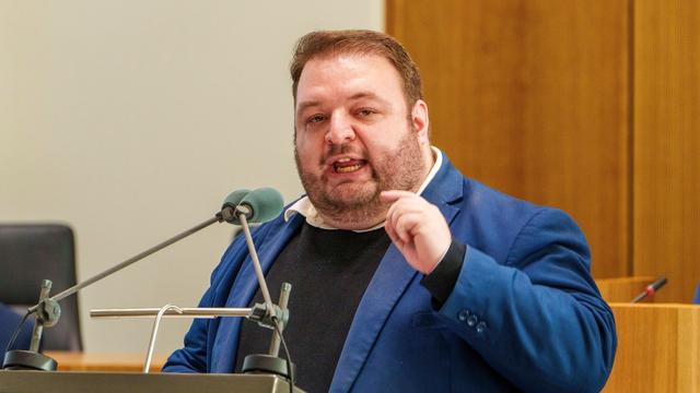 Rechtsstreit: Kein Geld für Verfassungsfeinde - AfD zieht vor Gericht