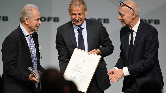 Bundestag in Frankfurt: Dietz, Neid und Fitschen neue Ehrenspielführer beim DFB