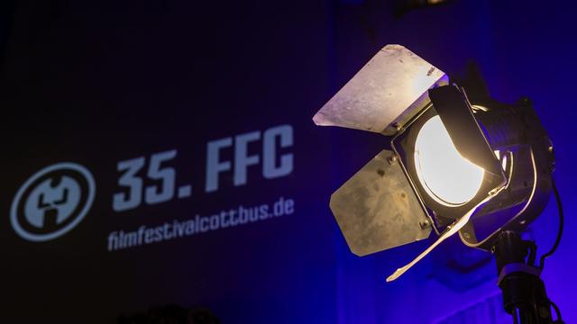 Film "Beautiful Evening, Beautiful Day" nagrajen na filmskem festivalu v Cottbusu