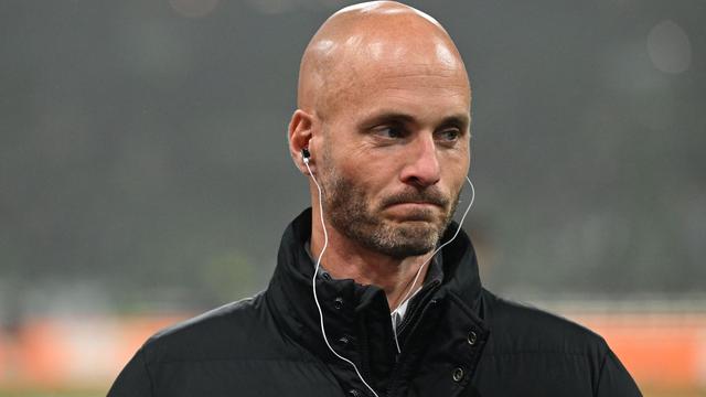 Fußball-Bundesliga: Krise in Wolfsburg: Trainer Simonis muss schon wieder gehen