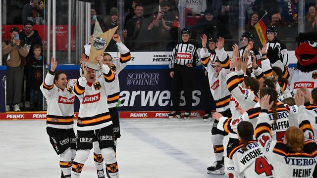 Eishockey: DEB: Künftig parallele Länderspiele von Frauen und Männern