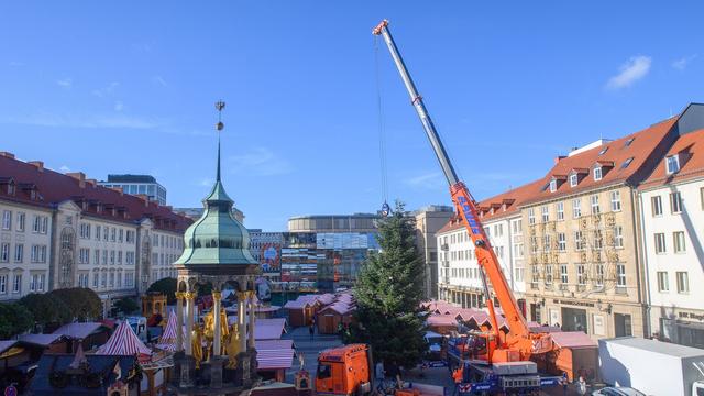 Magdeburg: Keine Genehmigung für Weihnachtsmarkt: Kritik an Behörde