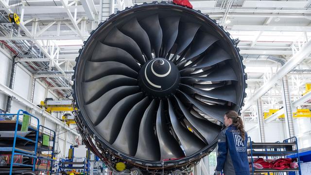 Auslandsreise: Rolls Royce plant Ausbau des Werks in Brandenburg