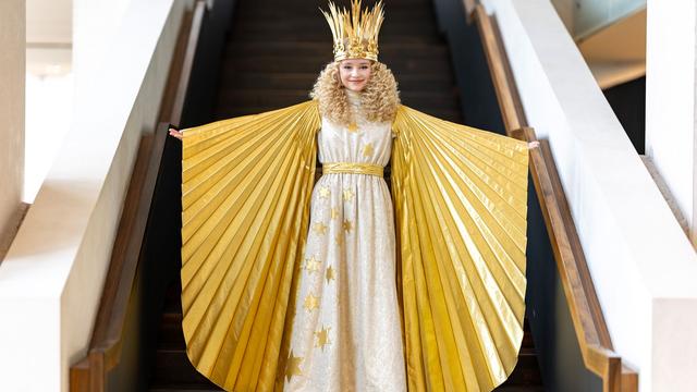 Izdelava kostuma nürnberškega Christkinda zahteva 40 ur dela